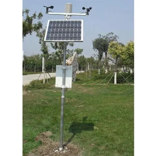 Station météo automatique pour vergers de poiriers.jpg