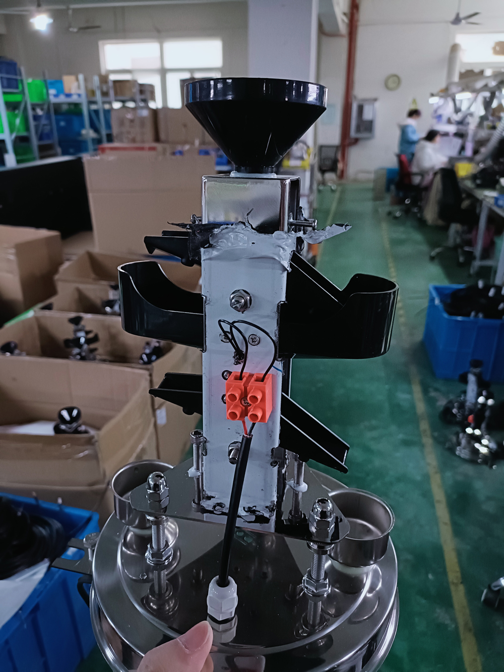 Capteur de pluviomètre de 8 pouces.jpg