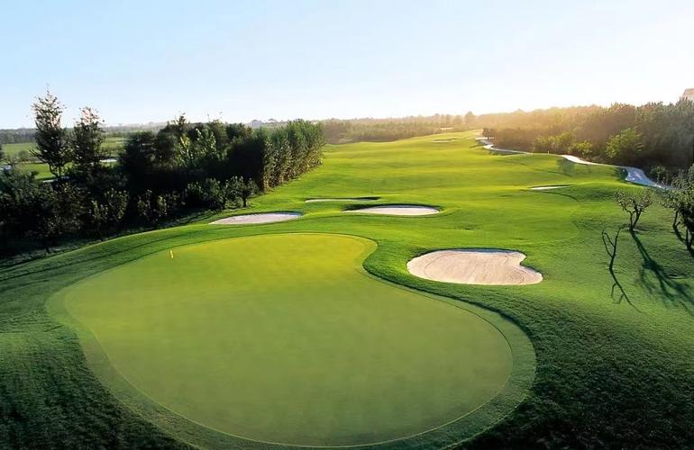 Parcours de golf (2).jpeg
