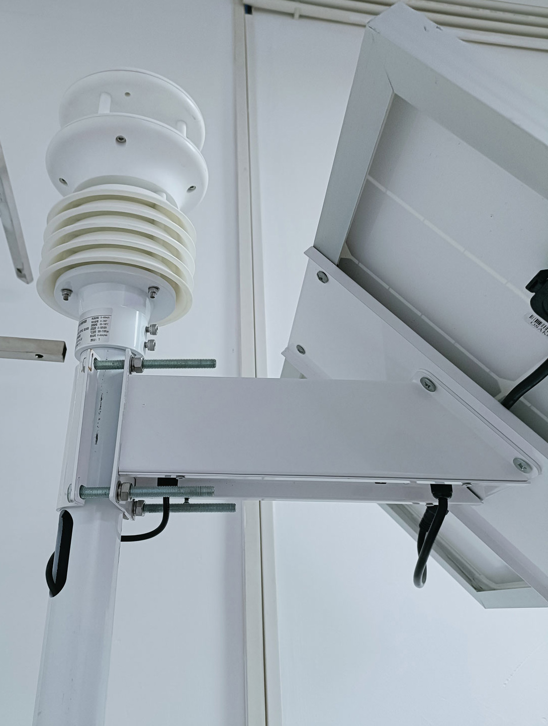 Station météo à ultrasons 10 en 1.jpg