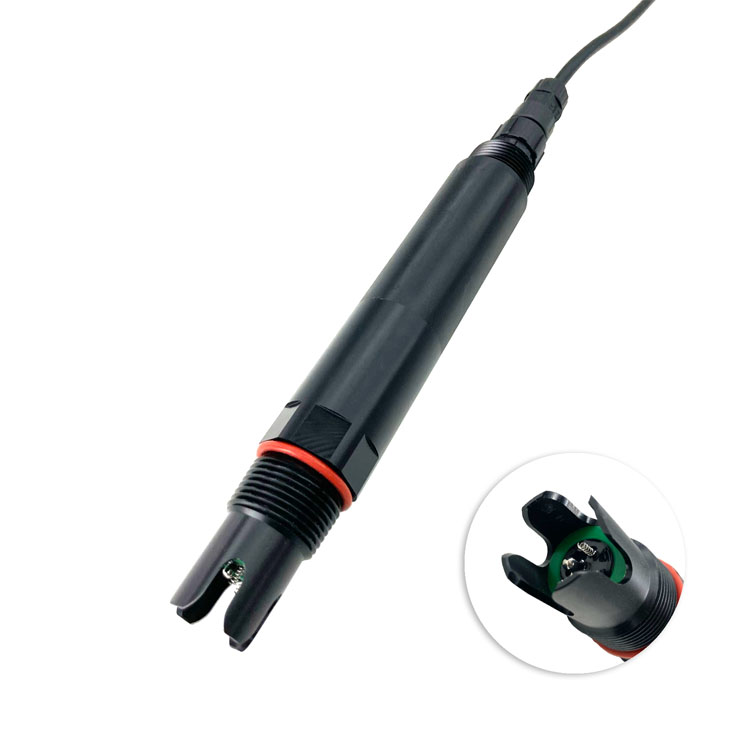 Online residual chlorine water quality sensor