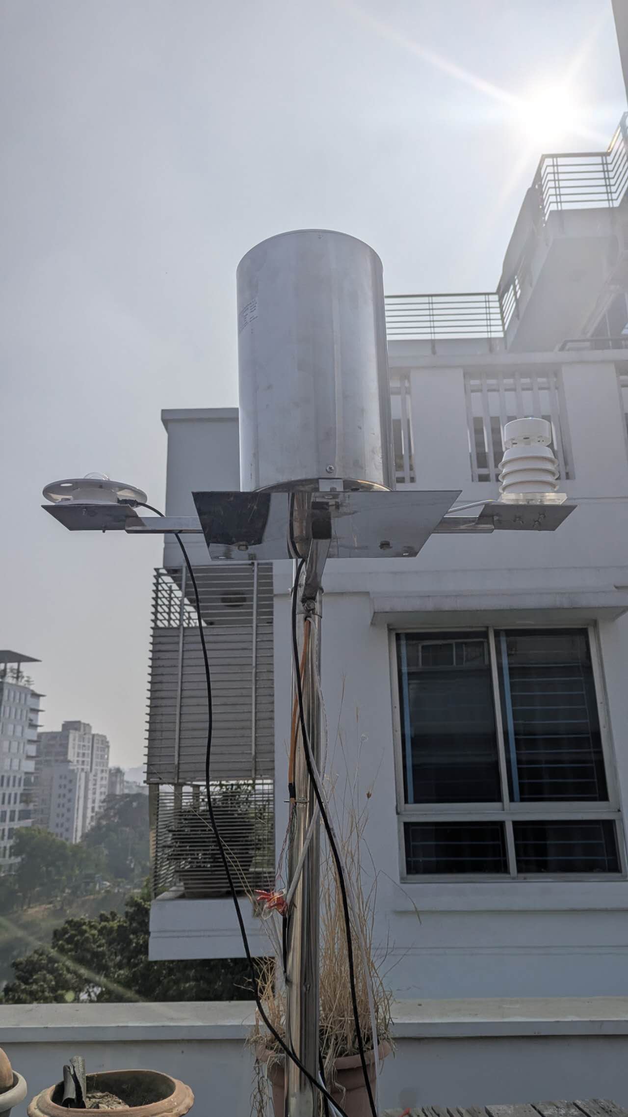 Application de la station météorologique Niubol au Bangladesh.jpg