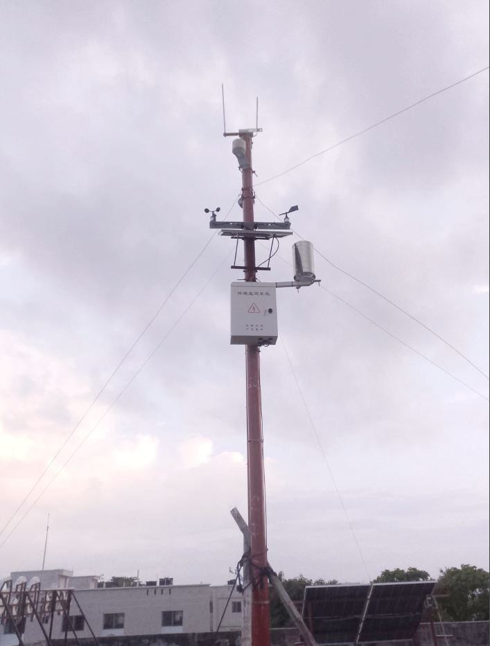 Stations météorologiques PV NiuBoL utilisées dans un projet solaire en toiture au Bangladesh - application terrain